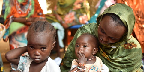 Eine Familie aus dem Sudan (Symbolbild) Eine Familie aus dem Sudan (Symbolbild)